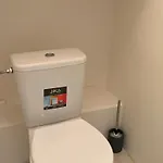 Deluxe Center Prága